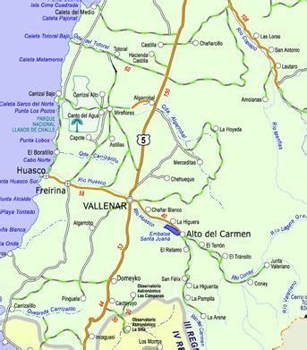 Mapa de la ubicación de Camarones en relación con Vallenar y el río Huasco, con el embalse Santa Juana