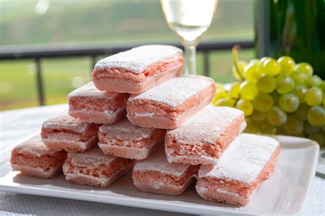 Foto o ilustración de galletas rosas de Reims