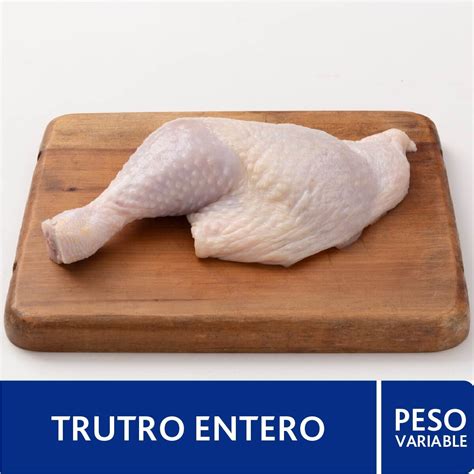 Infografía detallada con los pasos de preparación del trutro de pavo relleno.