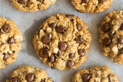 Foto de galletas de avena y chocolate con chispas de chocolate