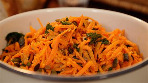 Ensalada de zanahoria rallada con comino