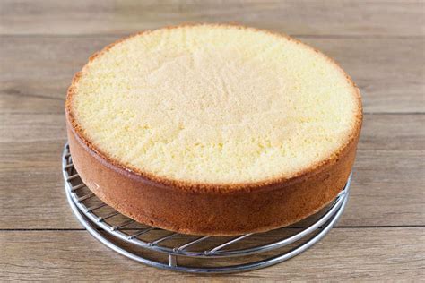 Bizcocho esponjoso genovés para torta