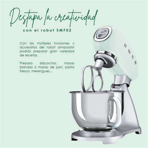 Robot de cocina con accesorio amasador trabajando la masa de soba