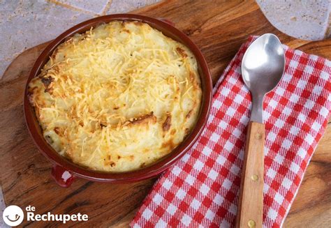 Esquema paso a paso: preparación de patatas y salsa para gratinar en microondas