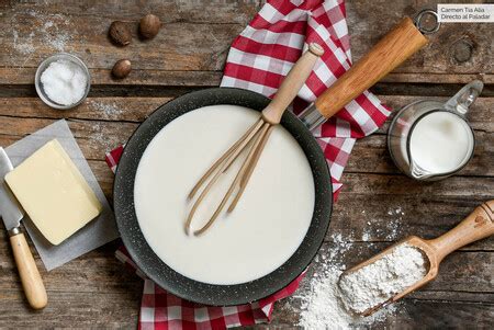 Ilustración de ingredientes para roux y salsa bechamel