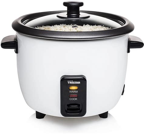 Foto de una olla arrocera moderna de gran capacidad