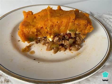Pastel de calabaza con carne, vista superior