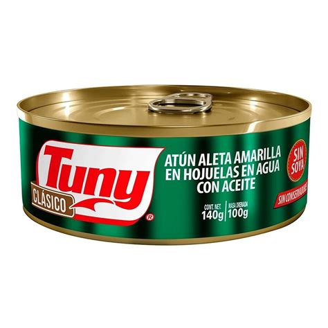 Imagen de latas de atún con una etiqueta de advertencia de retirada