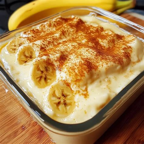 Pudin de plátano y merengue terminado