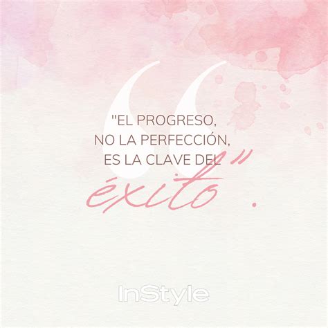 Infografía divertida con comparaciones entre frases motivacionales y frases sobre pizza.