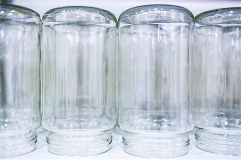 Frascos de vidrio esterilizados y sellados