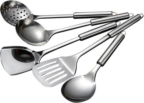 utensilios de cocina para montar nata