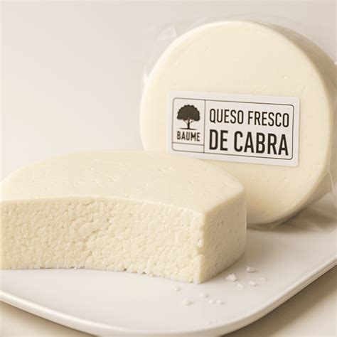 Infografía comparativa: Ricotta vs Queso de Cabra, destacando materia prima, proceso, sabor y textura