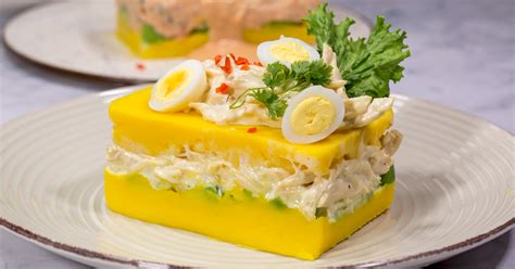 Imagen de una Causa de Papa Amarilla Rellena