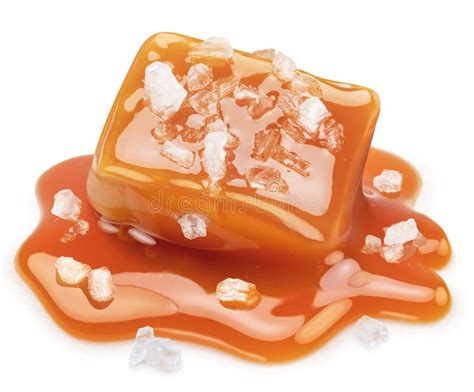 Primer plano de caramelo salado con cristales de sal