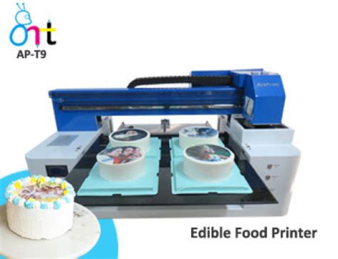 Impresora de tinta comestible operando sobre galletas