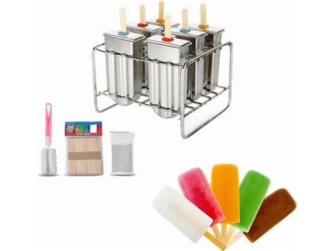 Paletas de cacao caseras en moldes, listas para congelar