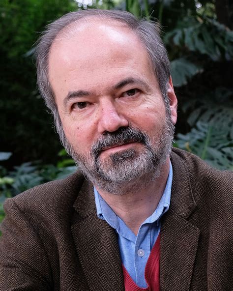 Retrato del autor Juan Villoro