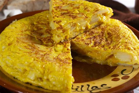 Mapa histórico de España mostrando regiones de origen de la tortilla de patatas