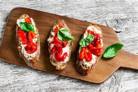 Ingredientes para 4 unidades de bruschettas