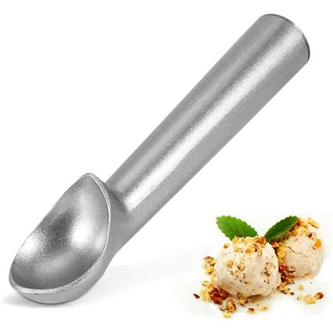 Comparación visual de una pala de helado para uso doméstico y una profesional con gatillo