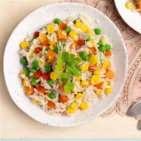 Vegetales frescos cortados para arroz primavera
