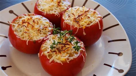 Infografía con ideas de rellenos (pimientos, tomates) y tortillas con arroz