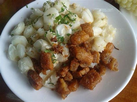 Mote con chicharrón vegano