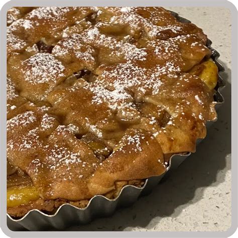 kuchen de avena y manzana recién horneado