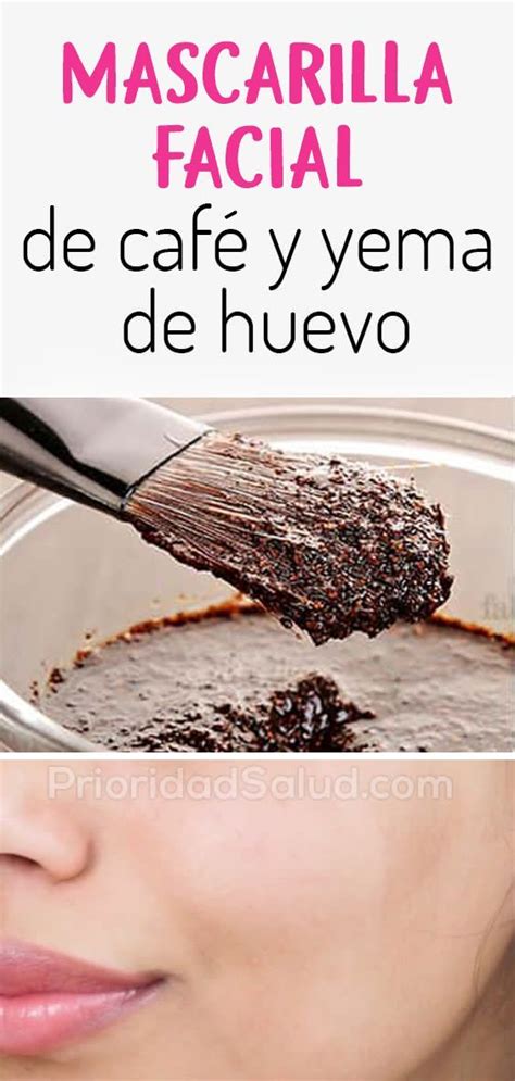 Mascarilla facial de café y yogur en un recipiente con los ingredientes a un lado