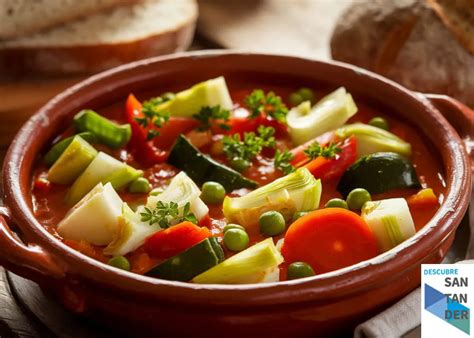 Verduras pochándose en la cazuela
