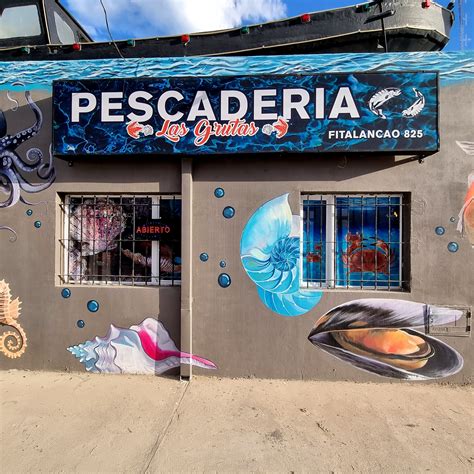 Foto exterior de la pescadería o de un puesto de mariscos frescos