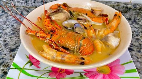 mariscada salvadoreña abundante con varios mariscos