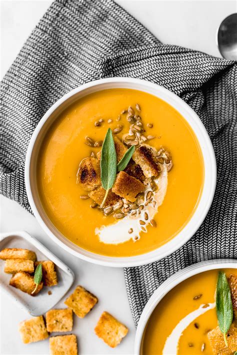 Crema de zapallo y jengibre con Thermomix en un bowl