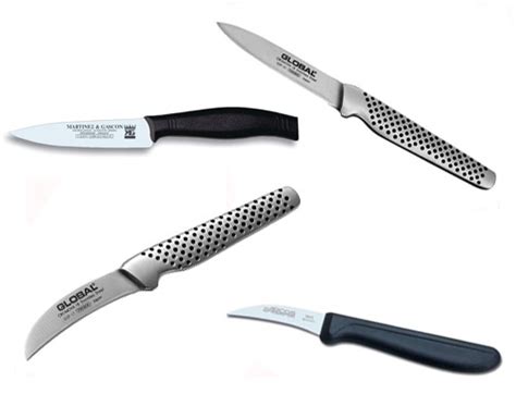 Foto de un cuchillo puntilla mostrando su punta y curva