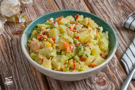Ensalada de patata con atún y verduras