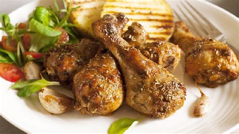 variedad de platillos rápidos con pollo