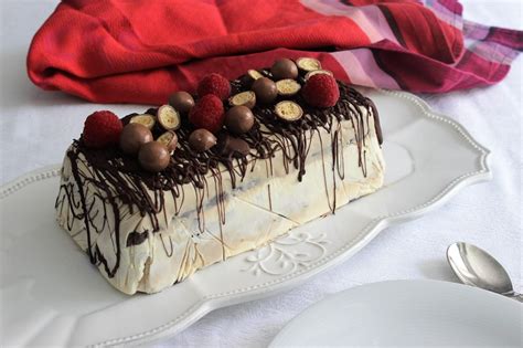 Varias capas de una terrina de postre