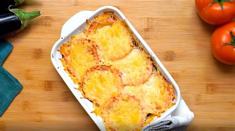 Espagueti al horno gratinado con queso derretido