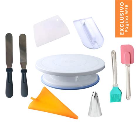 Esquema de utensilios básicos para repostería (boles, balanza, batidora, moldes, rejilla)