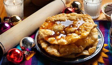 Buñuelo de Oaxaca estirado muy delgado, casi transparente