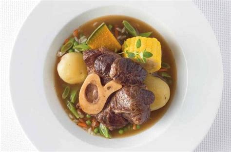 Cazuela de osobuco con chuchoca y verduras