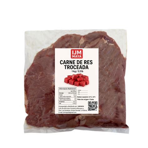 Carne troceada salpimentada y enharinada
