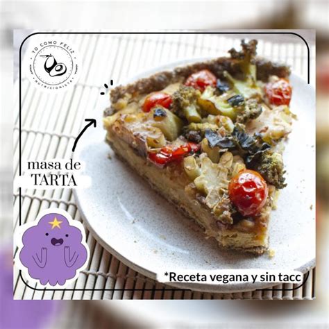 Mezcla de relleno de tarta vegana cocinándose
