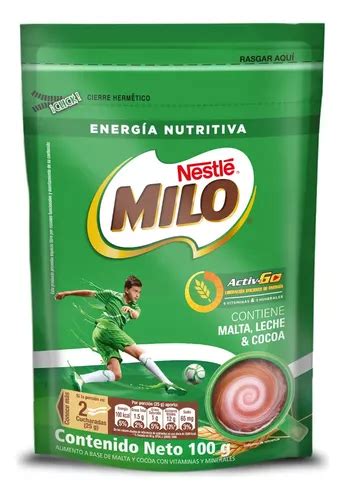 Milo en polvo y algunos ingredientes básicos para repostería