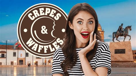 Foto histórica de la primera crepería Crepes & Waffles en Bogotá