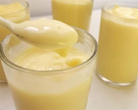 crema de maicena para relleno espesándose