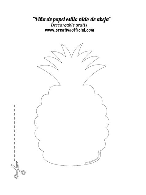 Fotografía de un Molde de Piña y Queso listo para servir