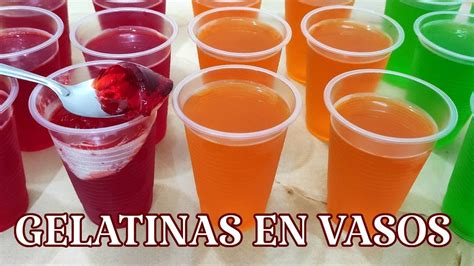 Foto: Vasitos de gelatina comercial con etiquetado nutricional