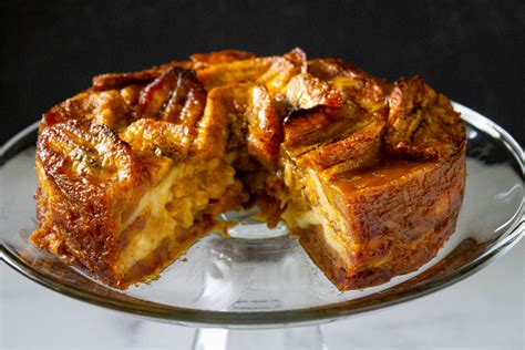 Torta de plátano maduro con queso y su presentación